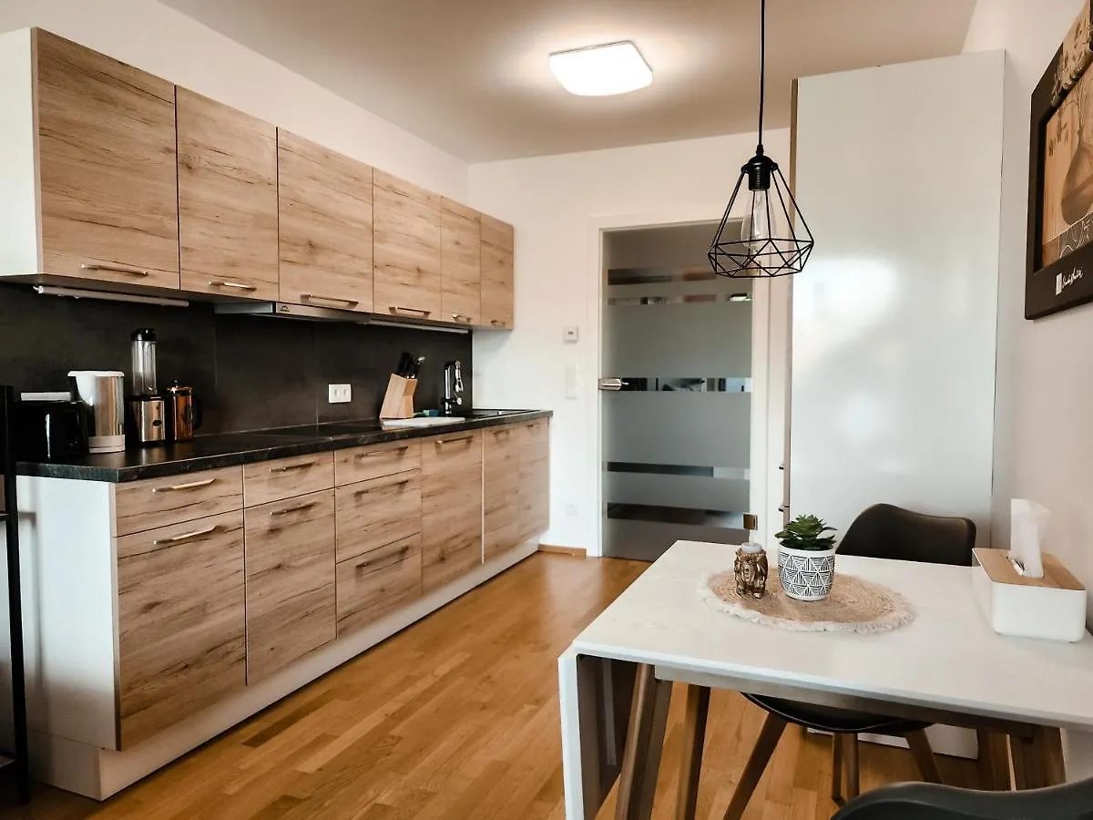 Apartment Vienna Green - Modern New Apartment, Old Danube Austria