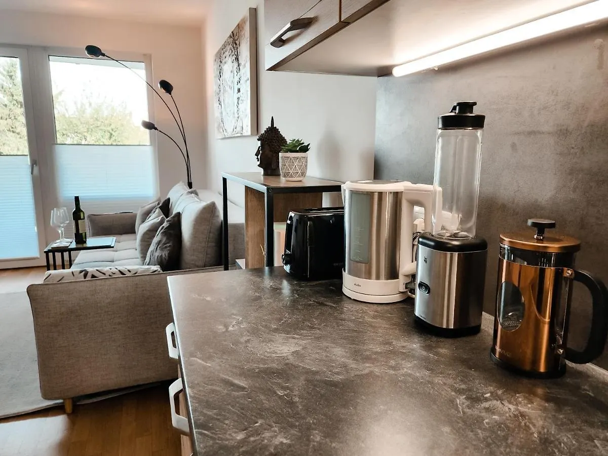 Vienna Green - Modern New Apartment, Old Danube Austria