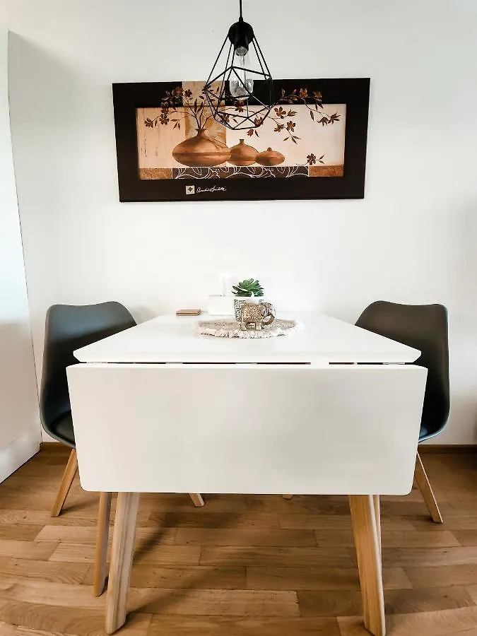 Vienna Green - Modern New Apartment, Old Danube 0*,
